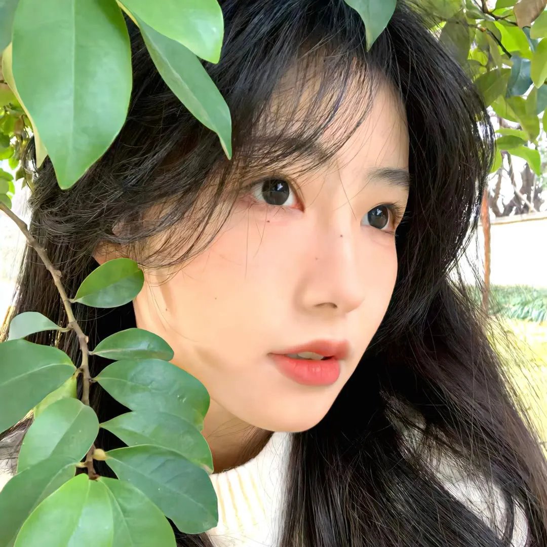 白色微笑